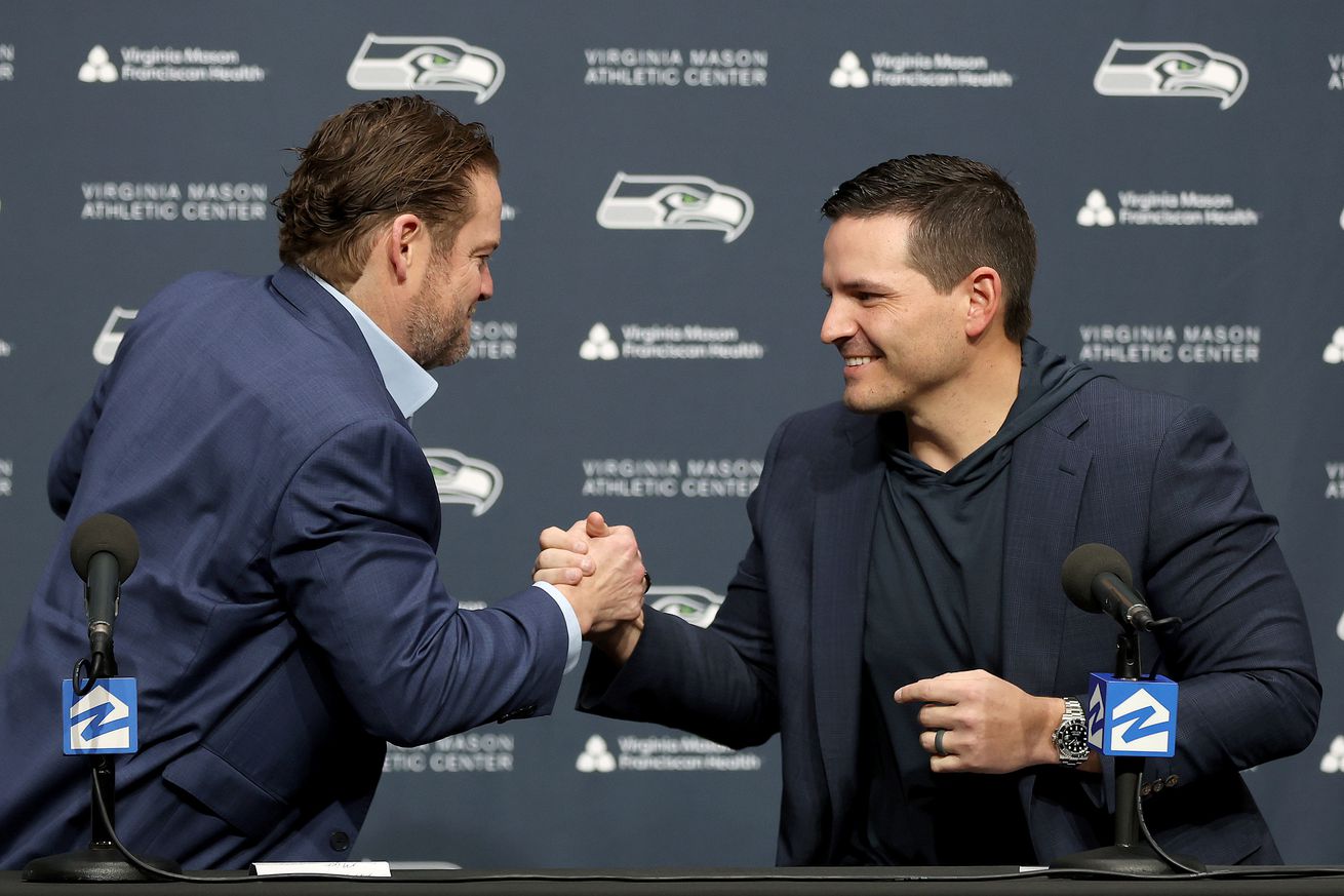 Listen: Chatting offseason with Dan Viens on the Seahawks Forever Podcast