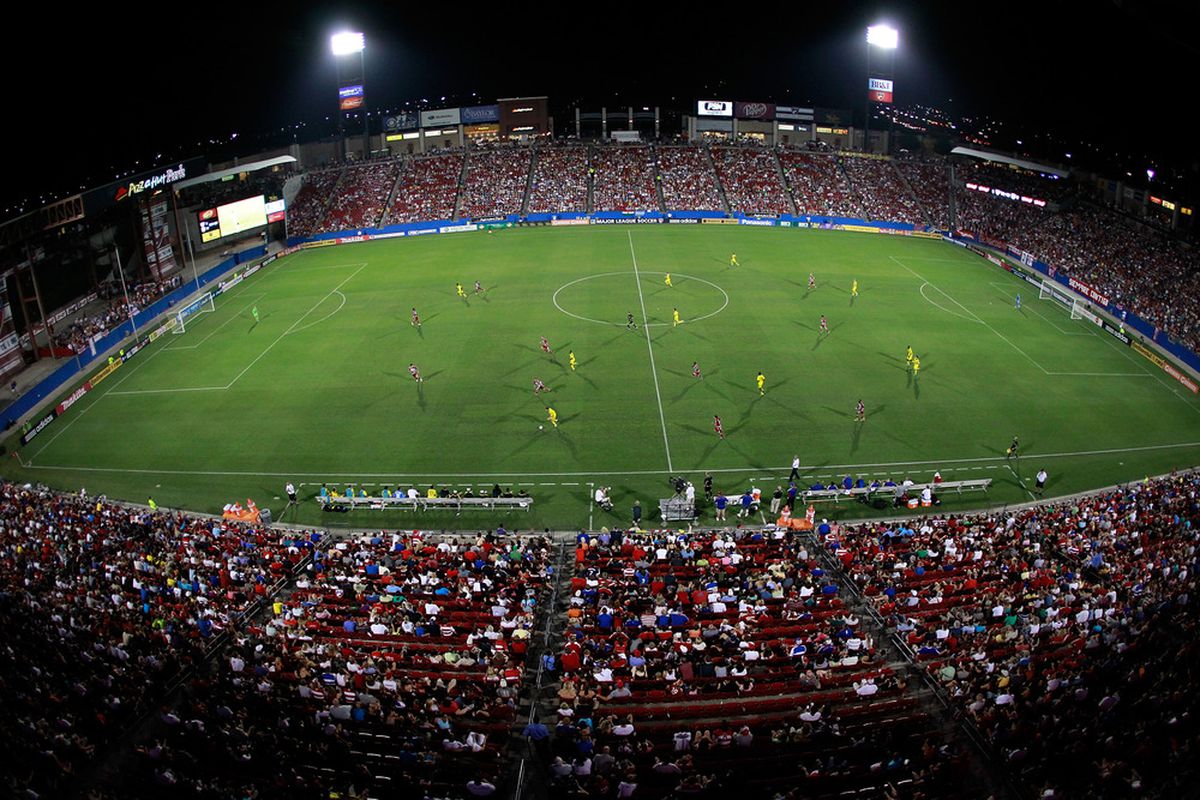 FRISCO, TX - JULY 02:  FC Dallas beat out Columbus Crew 2-0 at Pizza Hut Park on July 2, 2011 in Frisco, Texas.  (Photo by Tom Pennington/Getty Images)