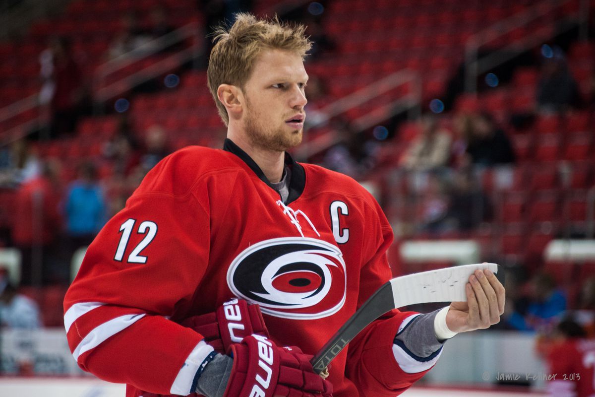 Devils fans love Eric Staal, and he's riding a six-game point streak.
