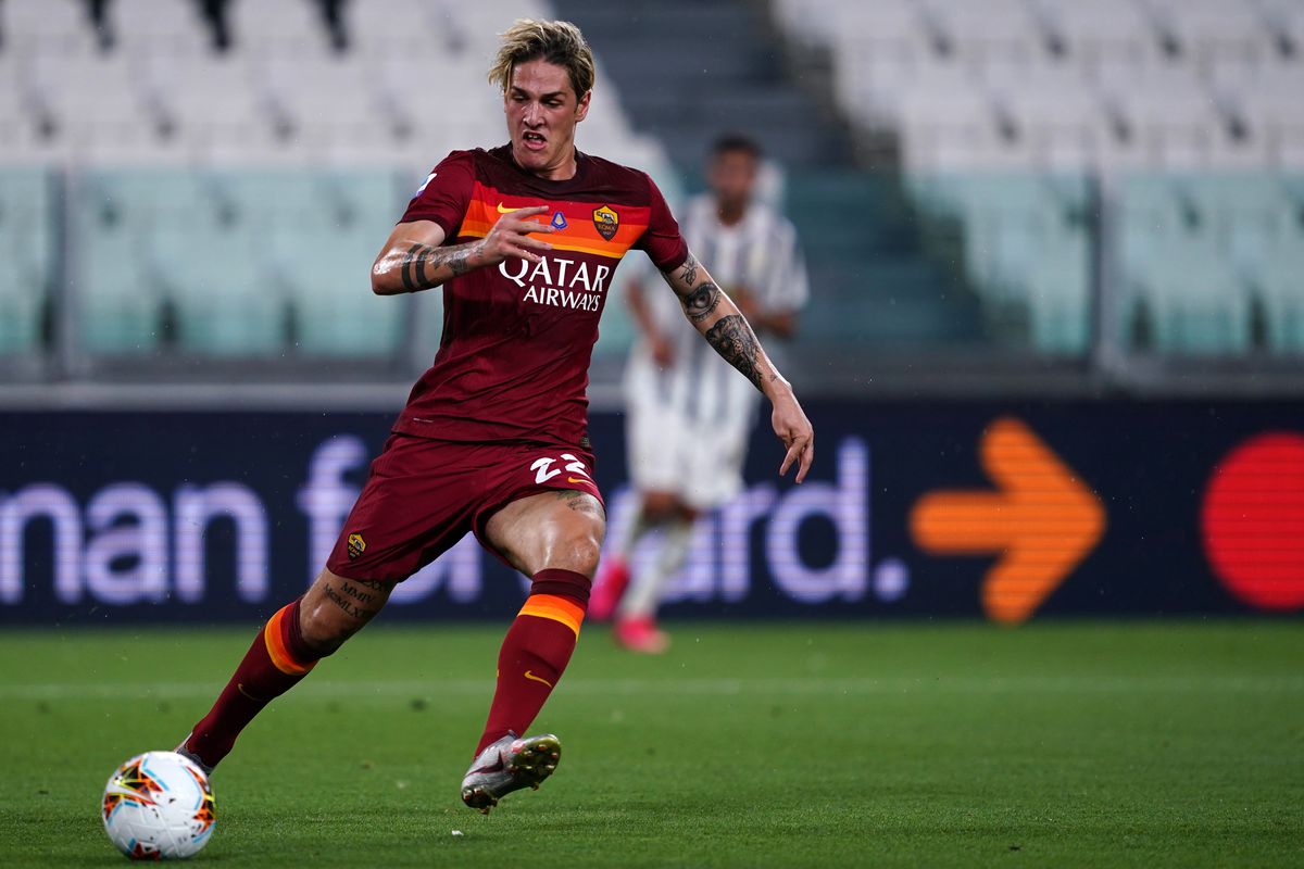 Nicolò Zaniolo of As Roma in action during the Serie A...
