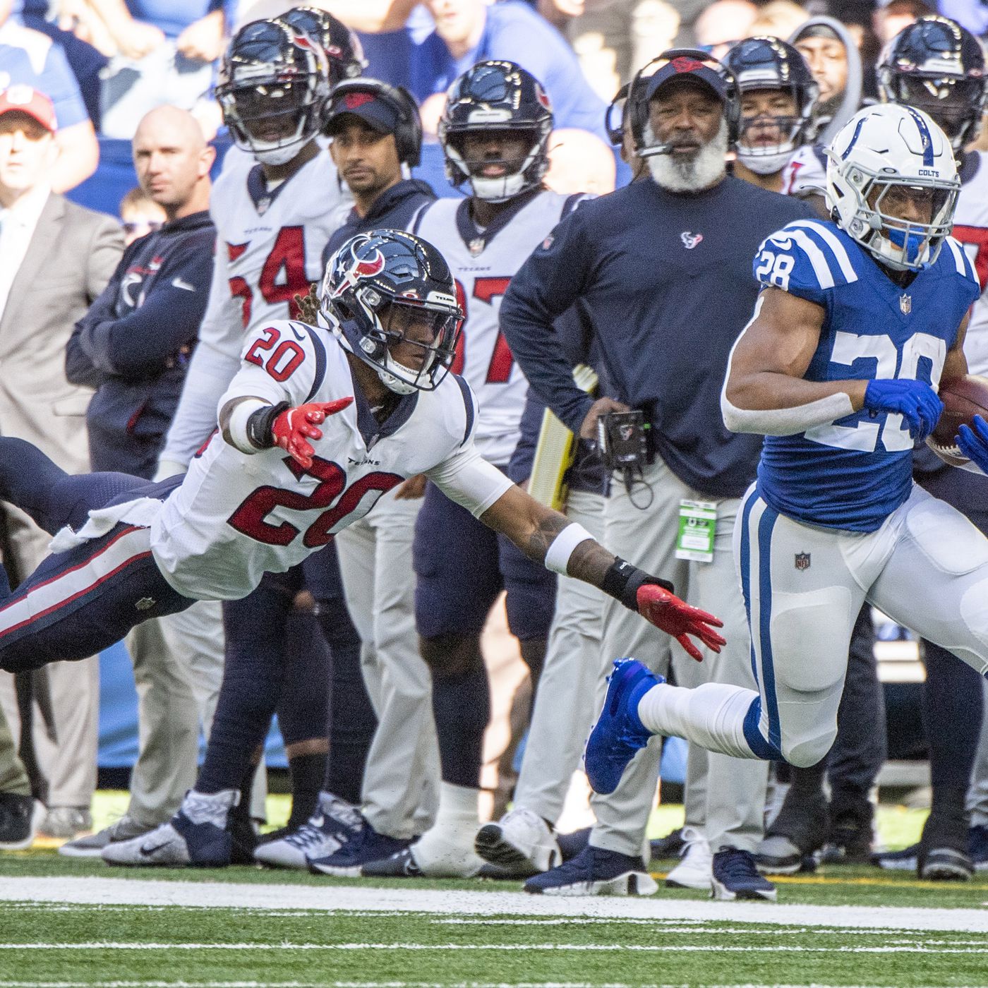 Knee-jerk reactions: Colts defeat Texans at home 31-3 - Stampede Blue