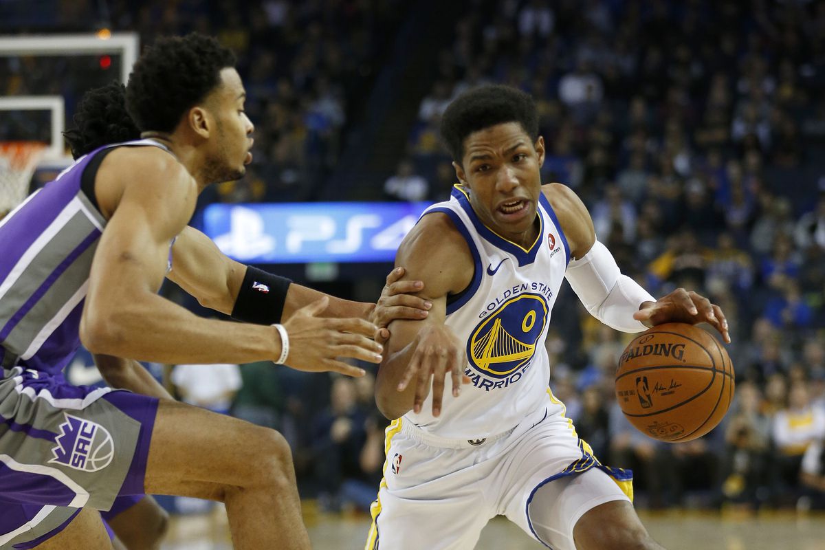 Golden State Warriors’ Patrick McCaw (0) drives against Sacramento Kings’ Skal Labissiere (7) during their NBA game at Oracle Arena in Oakland, Calif., on Monday, Nov. 27, 2017. (Jane Tyska/Bay Area News Group)