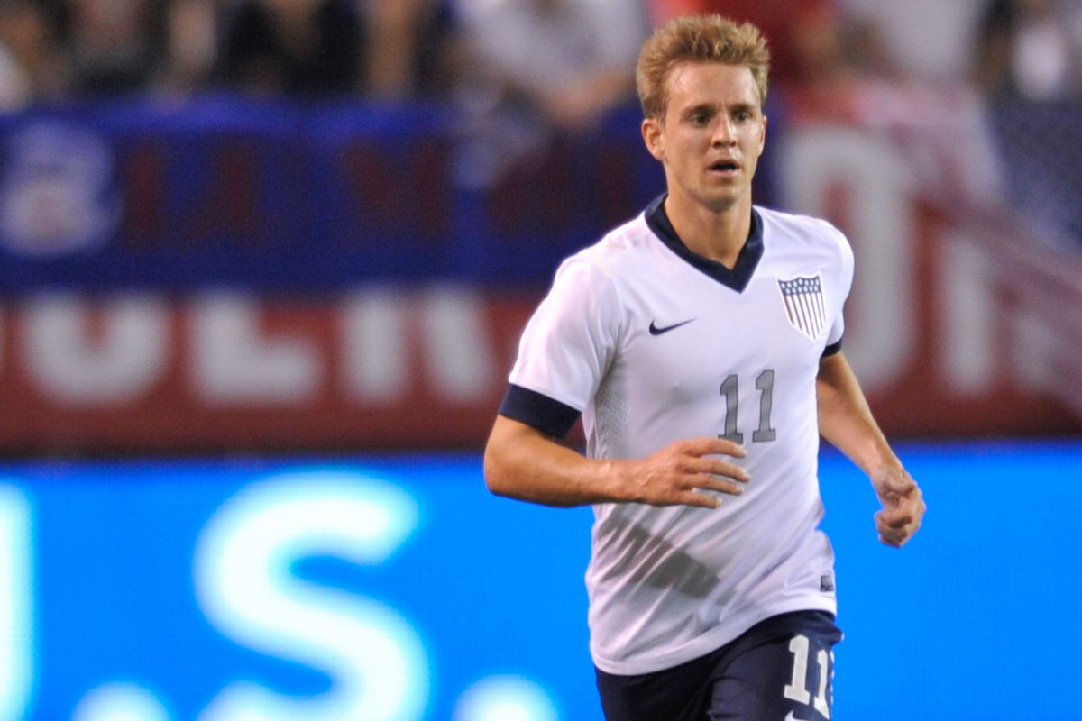 Former Dynamo player Stuart Holden find himself in the Starting XI in the Gold Cup Final. Will he show enough to make the World Cup squad?