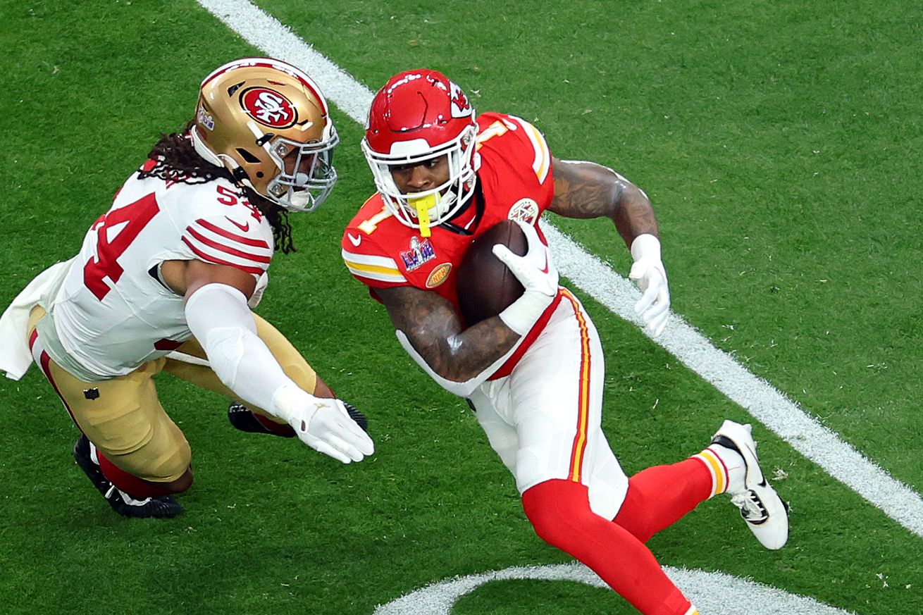 Chiefs-49ers snap counts: Jerick McKinnon jumps right back in