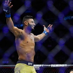 Dhiego Lima celebrates the win at UFC 231.