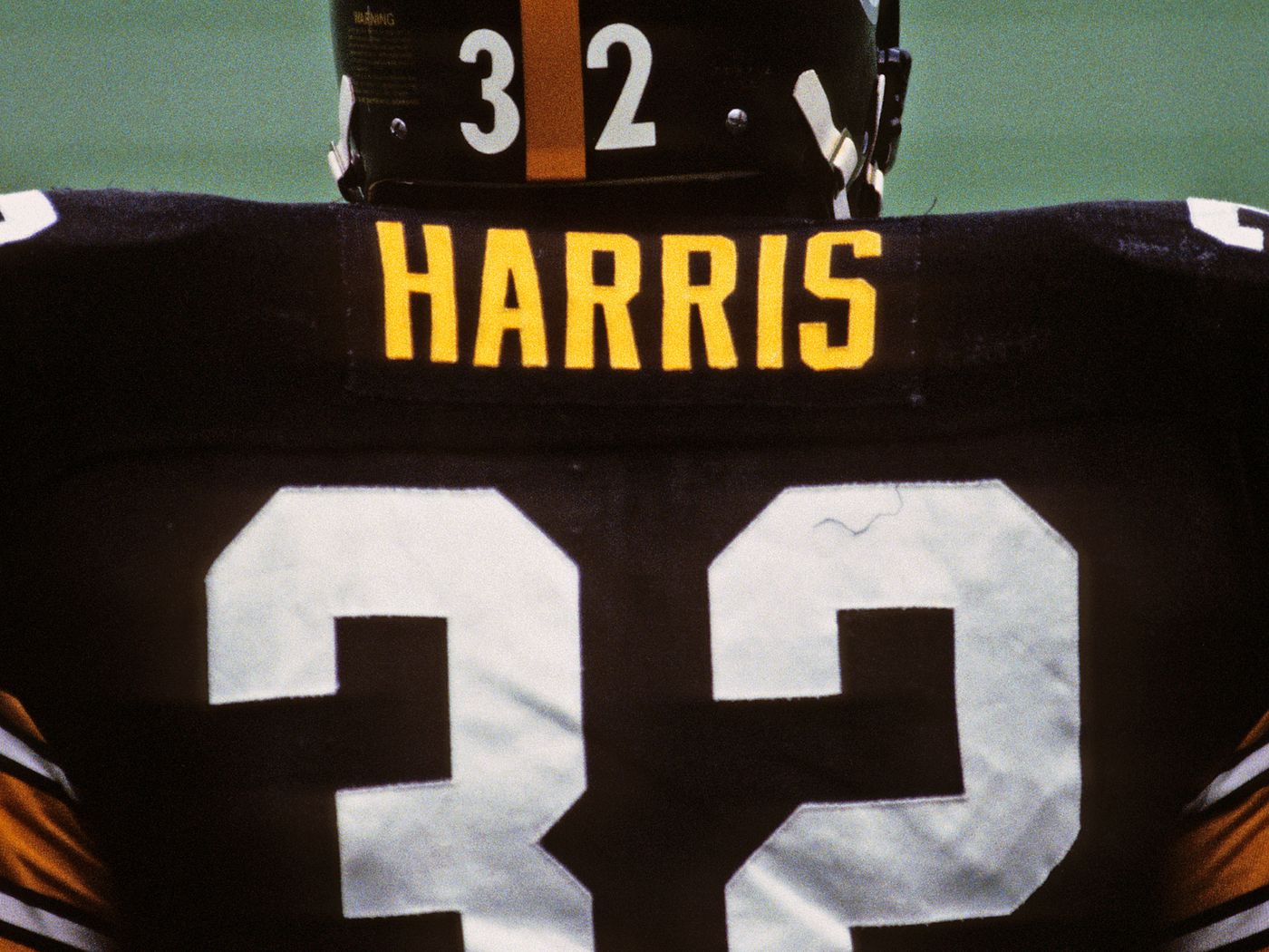 Remembering Pittsburgh Steelers Hall of Fame running back Franco Harris -  Behind the Steel Curtain