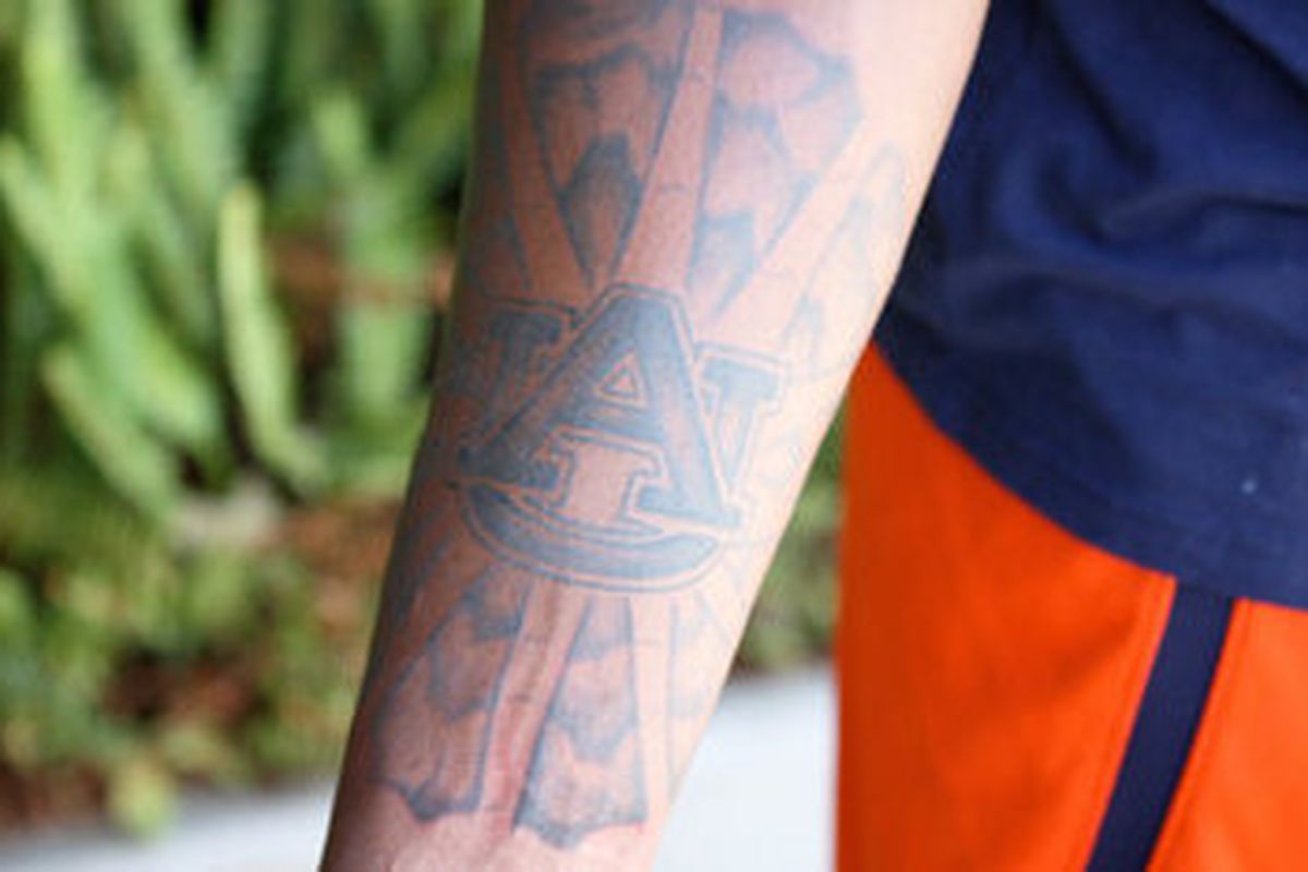 Has Auburn commitment Reuben Foster's new tattoo started a trend in college football? (photo credit: auburnsports.com)