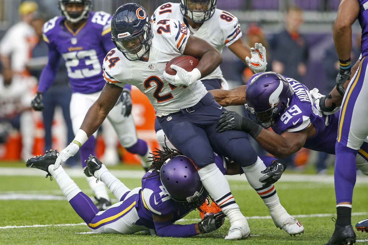 NFL: Chicago Bears at Minnesota Vikings