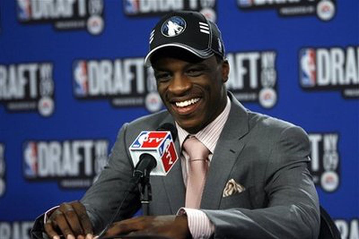 Syracuse's Jonny Flynn takes questions in the interview room after being selected by the Minnesota Timberwolves as the No. 6 pick in the first round of the NBA basketball draft Thursday, June 25, 2009, in New York. (AP Photo/Jason DeCrow)