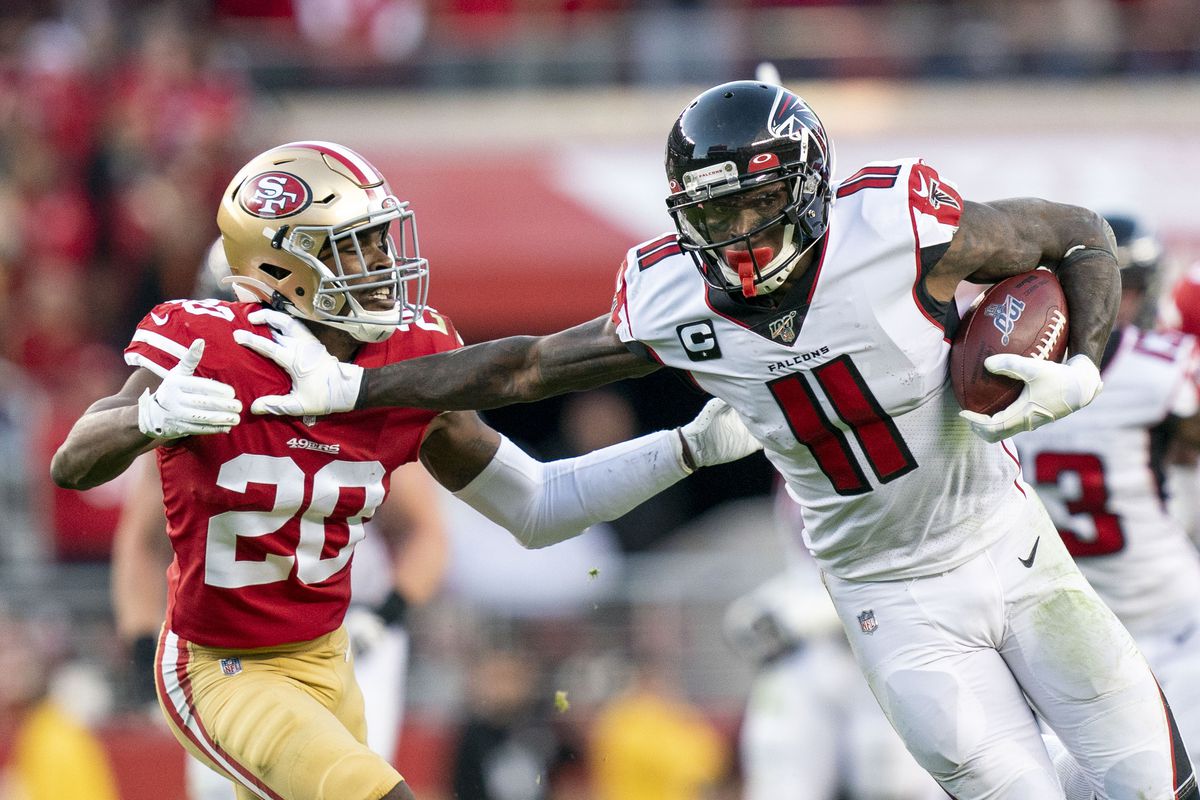 Atlanta Falcons wide receiver Julio Jones runs the football against San Francisco 49ers free safety Jimmie Ward during the fourth quarter at Levi’s Stadium.&nbsp;