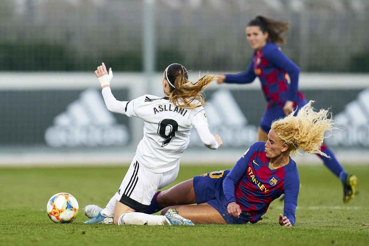 CD Tacon v FC Barcelona - 1st Division Femenina