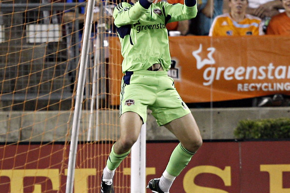 HOUSTON - SEPTEMBER 04:  Goalkeeper Tyler Deric #24 makes a save against Monterrey at Robertson Stadium on September 4, 2011 in Houston, Texas.  (Photo by Bob Levey/Getty Images)