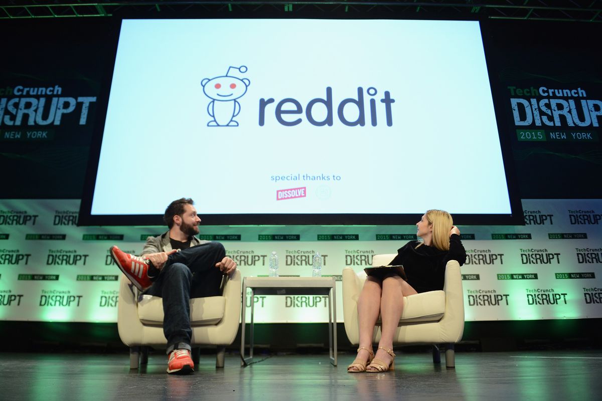 Reddit co-founder Alexis Ohanian (l) at TechCrunch Disrupt