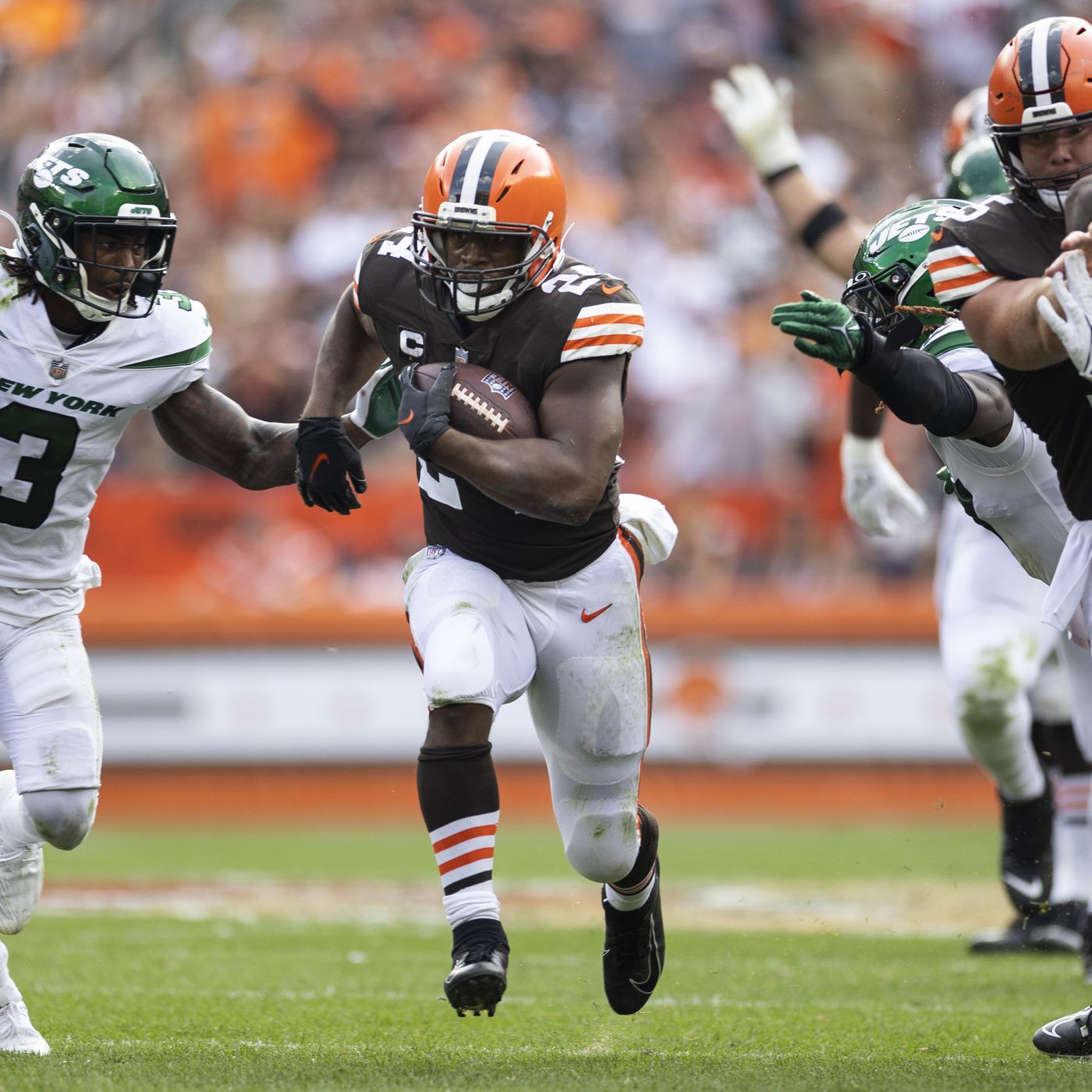 The Cleveland Browns face off against the New York Jets in the