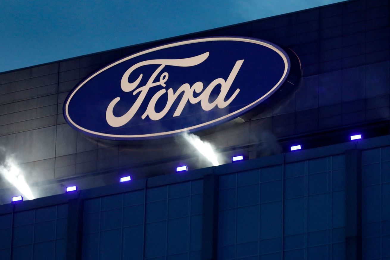 US-AUTOMOBILE-ENVIRONMENT-FORD