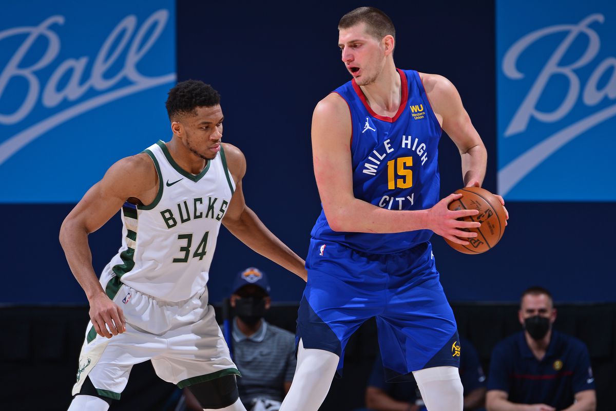 NBA MVP race 2021: Stephen Curry's slump, KD's injury create opening for  Giannis Antetokounmpo, Nikola Jokic - DraftKings Network