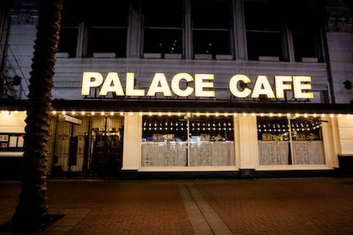  Palace Cafe 
