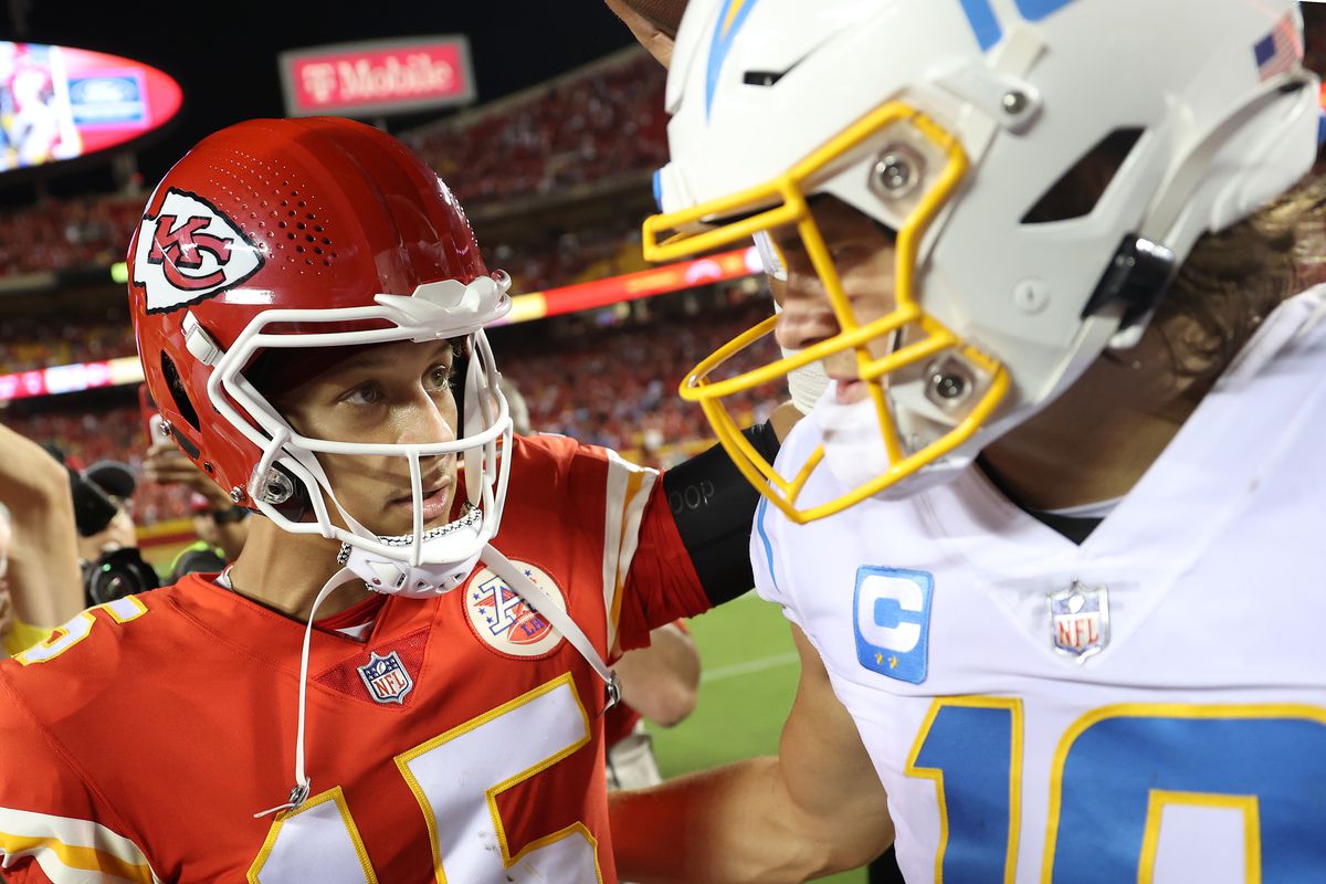 chiefs chargers thursday night