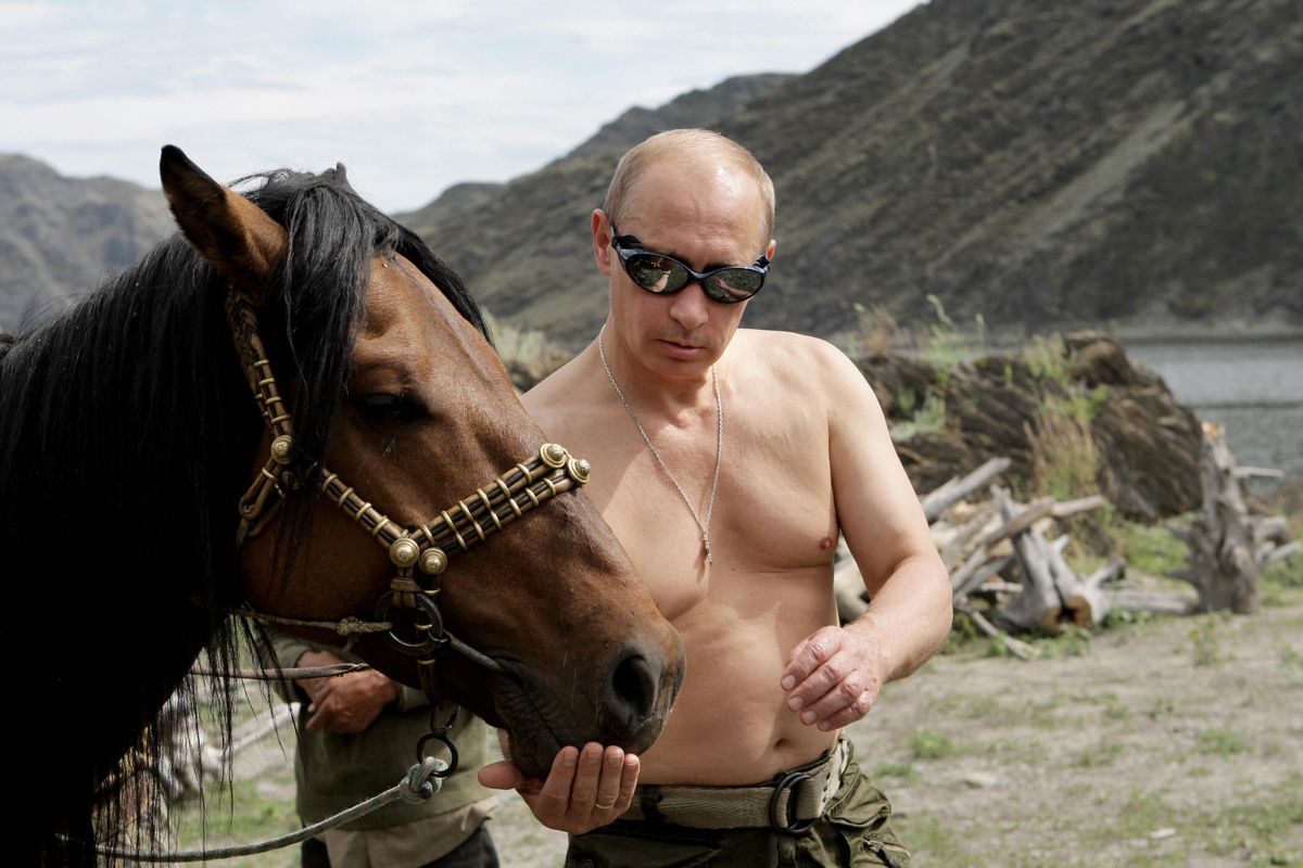 Putin shirtless with horse