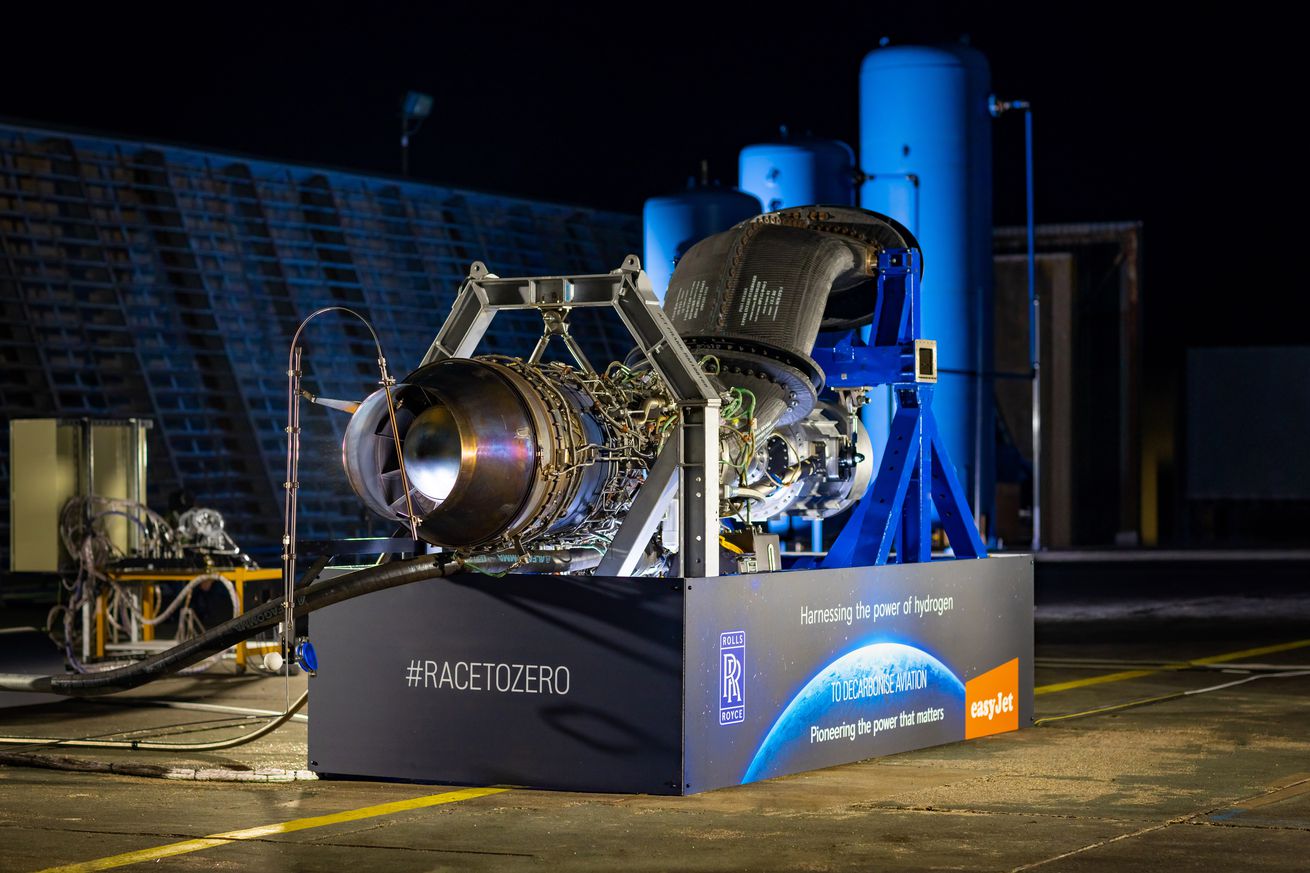 World’s first test run of a hydrogen jet engine a success