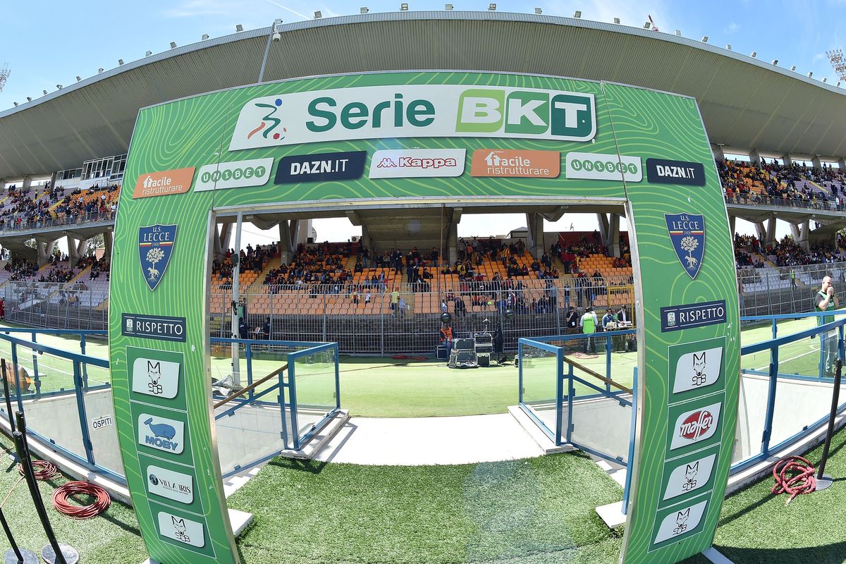 US Lecce v AC Spezia - Serie B