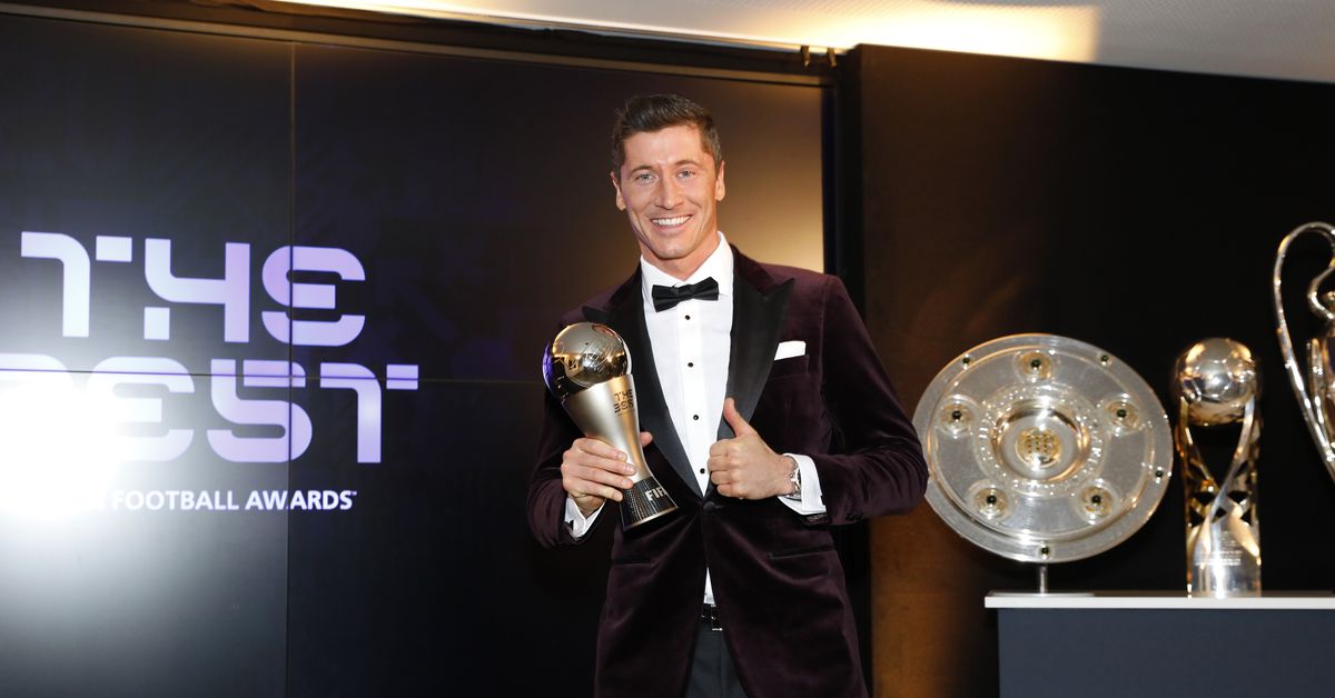 Lionel Messi says he will vote for Bayern Munich’s Robert Lewandowski for the Ballon d’Or.