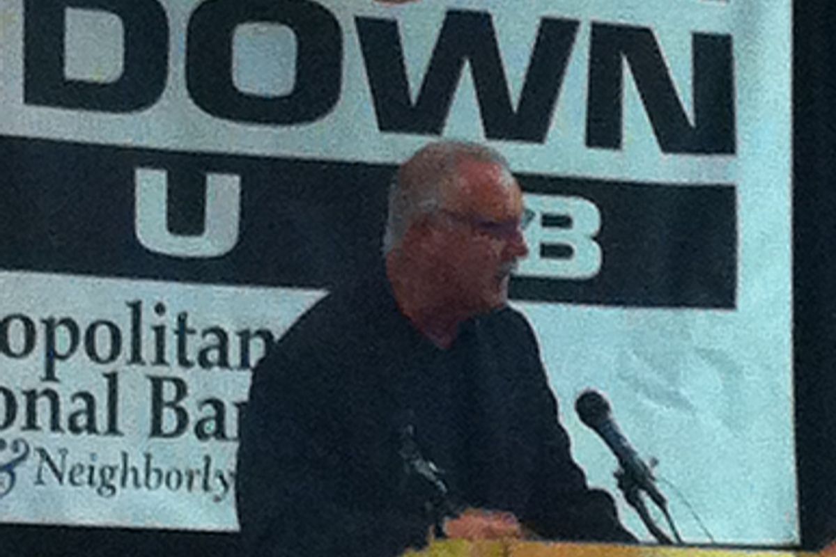 Randy White speaks to the Little Rock Touchdown Club