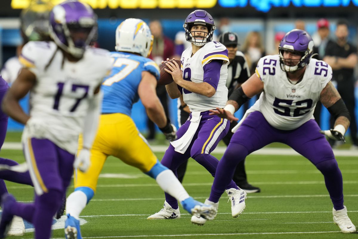 What time is the Los Angeles Chargers vs. Minnesota Vikings game tonight?  Channel, streaming options, how to watch