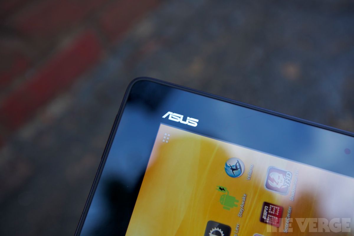 Gallery Photo: Asus Transformer Pad TF300 review pictures
