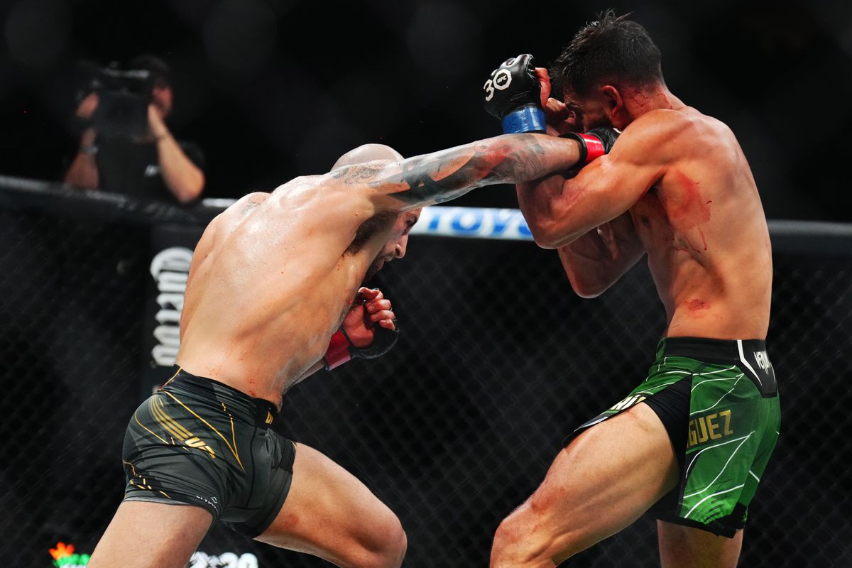 UFC 290: Volkanovski v Rodriguez