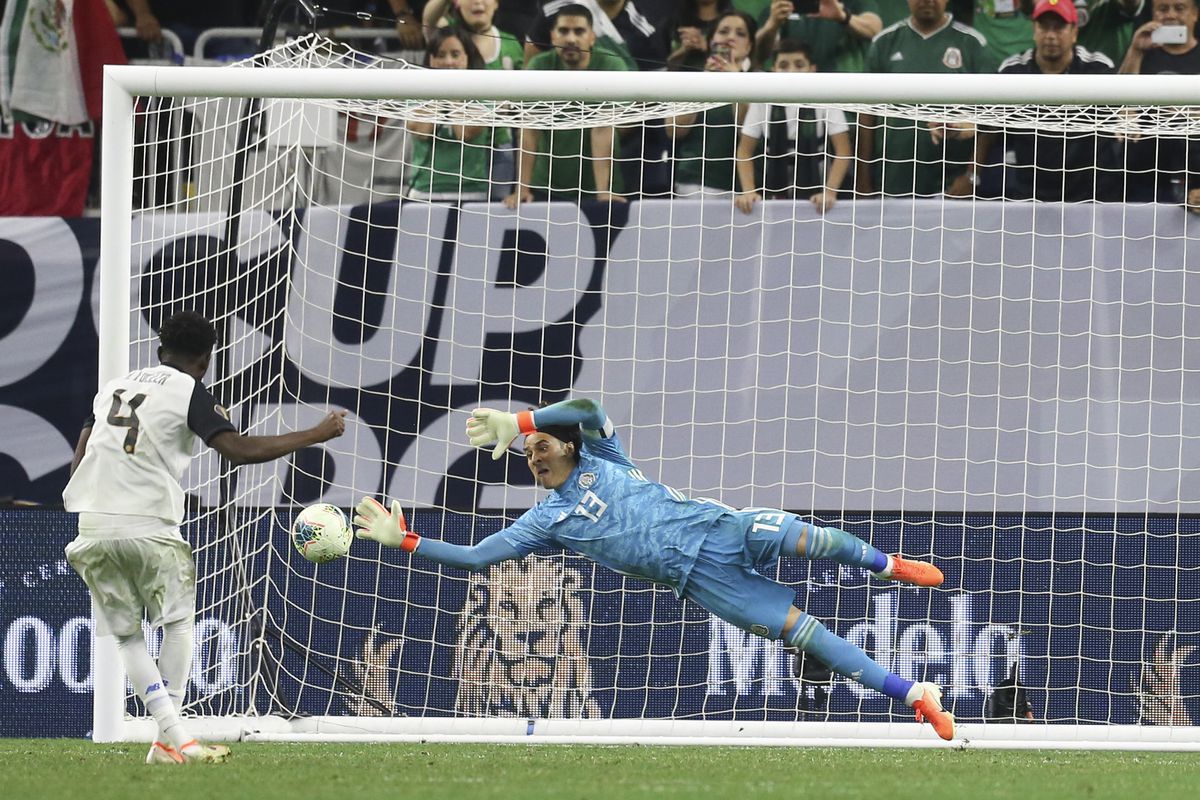 Soccer: CONCACAF Gold Cup-Mexico at Costa Rica