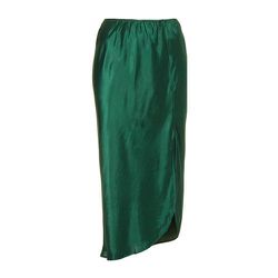 <strong>Topshop</strong> Forest Green Slip Skirt, <a href="us.topshop.com/en/tsus/product/forest-green-slip-skirt-2396441">$56</a>