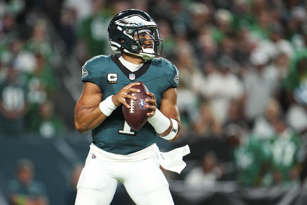 NFL picks: Eagles-Bucs MNF pick against the spread for Week 3 of