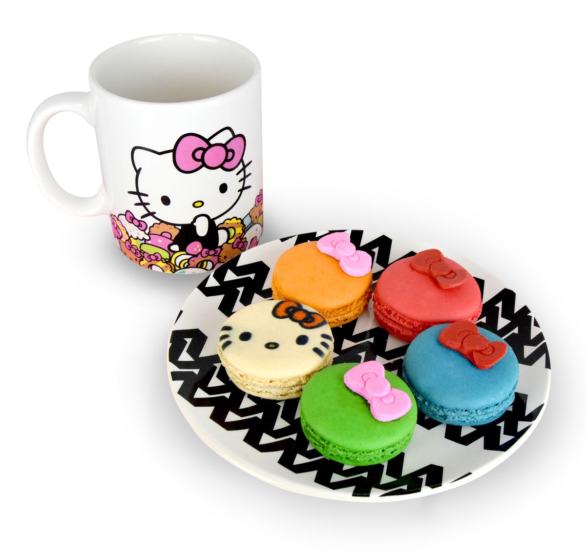Hello Kitty mug and macarons