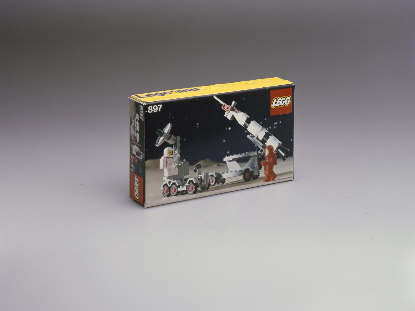 A Lego designer talks about designing spaceships and collaborating with  NASA - The Verge