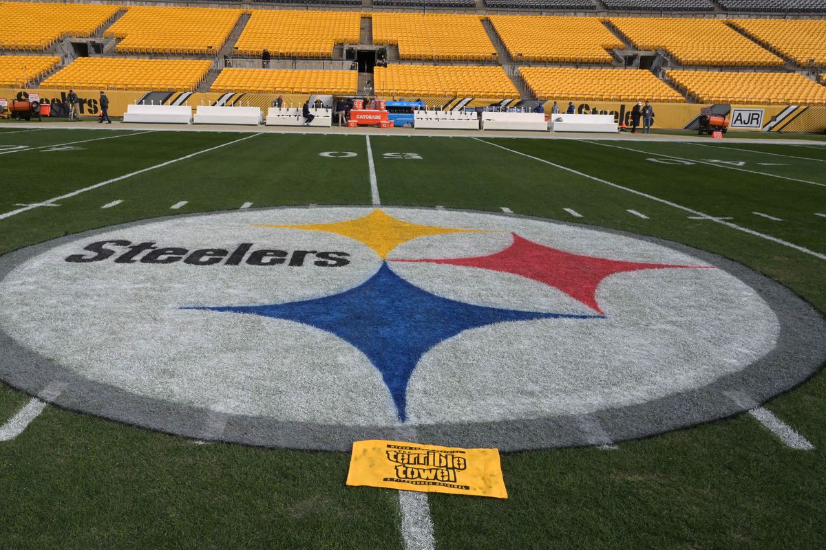 NFL: Los Angeles Rams at Pittsburgh Steelers