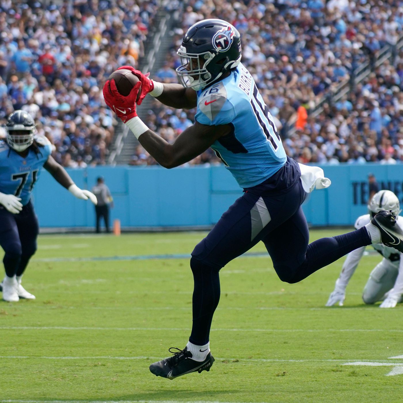 Commanders vs Titans game preview: Tennessee places Treylon Burks on IR -  Music City Miracles