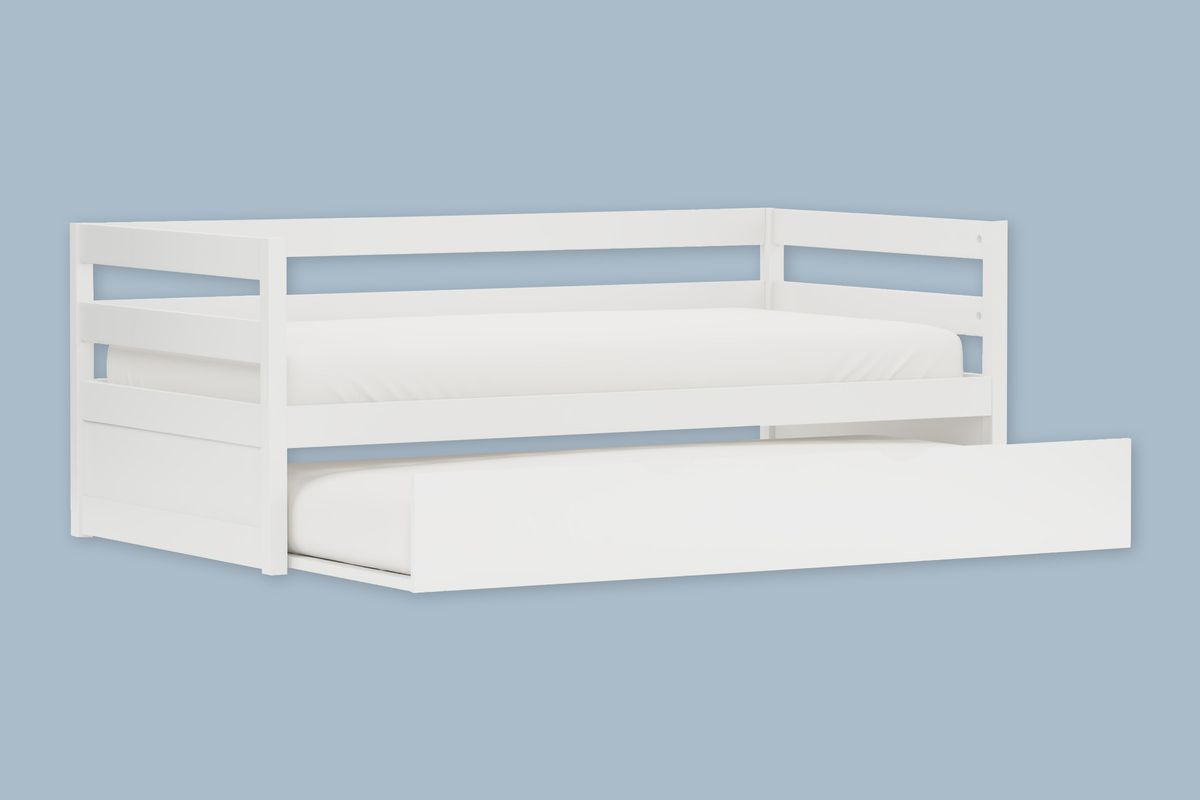 Hillsdale Caspian Wood Twin Size Daybed with Trundle 