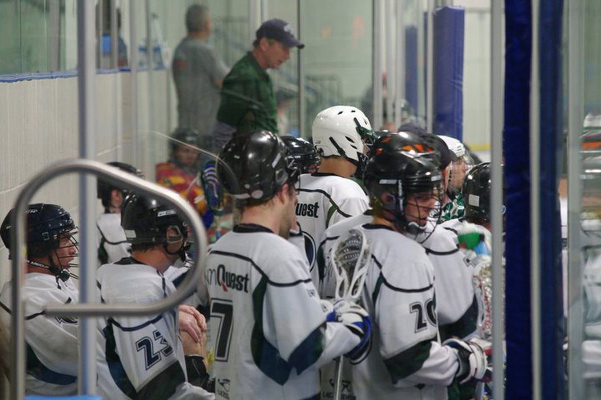 Jeff McLaren (20) with his fellow Vermont Voyageurs at the start of a game. (Photo courtesy of the Vermont Voyageurs.)