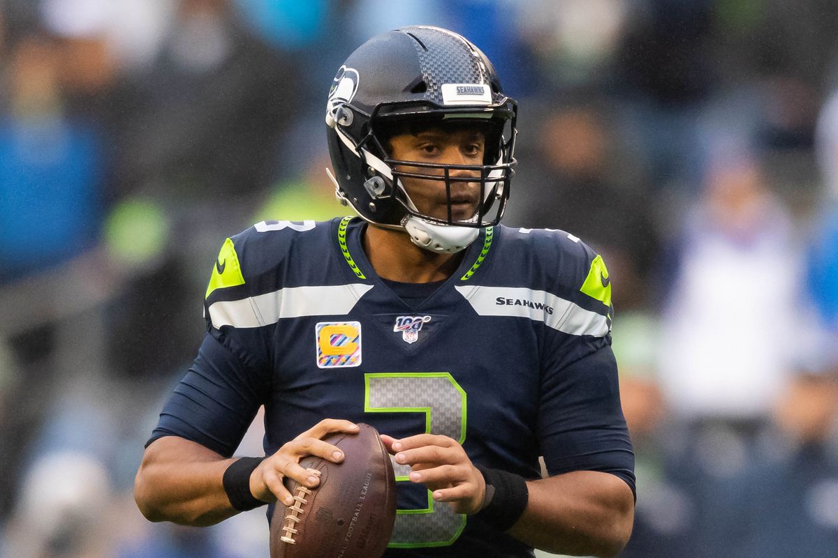 Seattle Seahawks quarterback Russell Wilson looking for an open receiver during the second half at CenturyLink Field.
