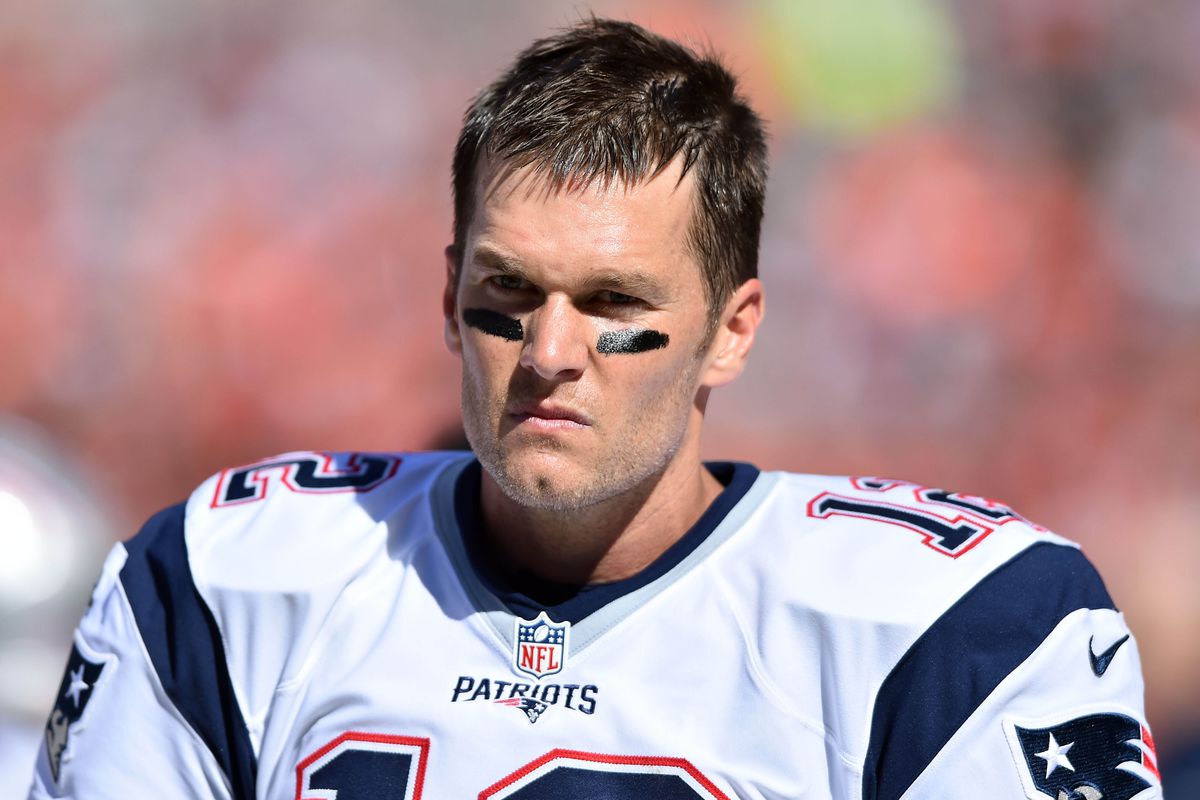 Tom Brady showed very little signs of rust, going 28/40 for 406 yards and 3 TDs.