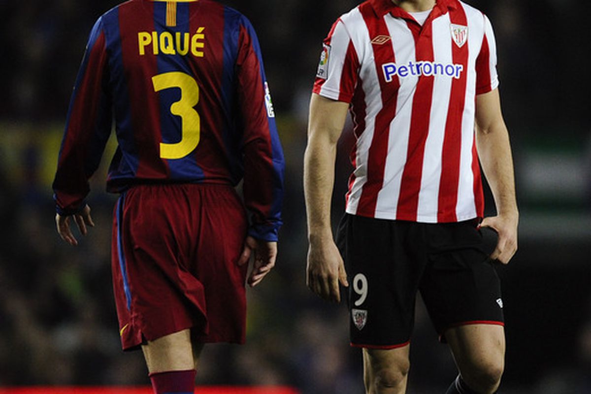 <strong>- Llorente</strong>: "Shakira? Well done." <strong>- Pique:</strong> "Those hips don't lie"