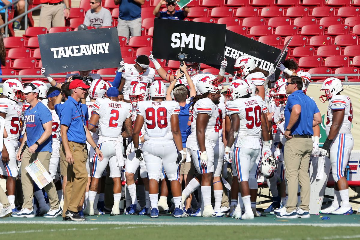 COLLEGE FOOTBALL: SEP 28 SMU at USF