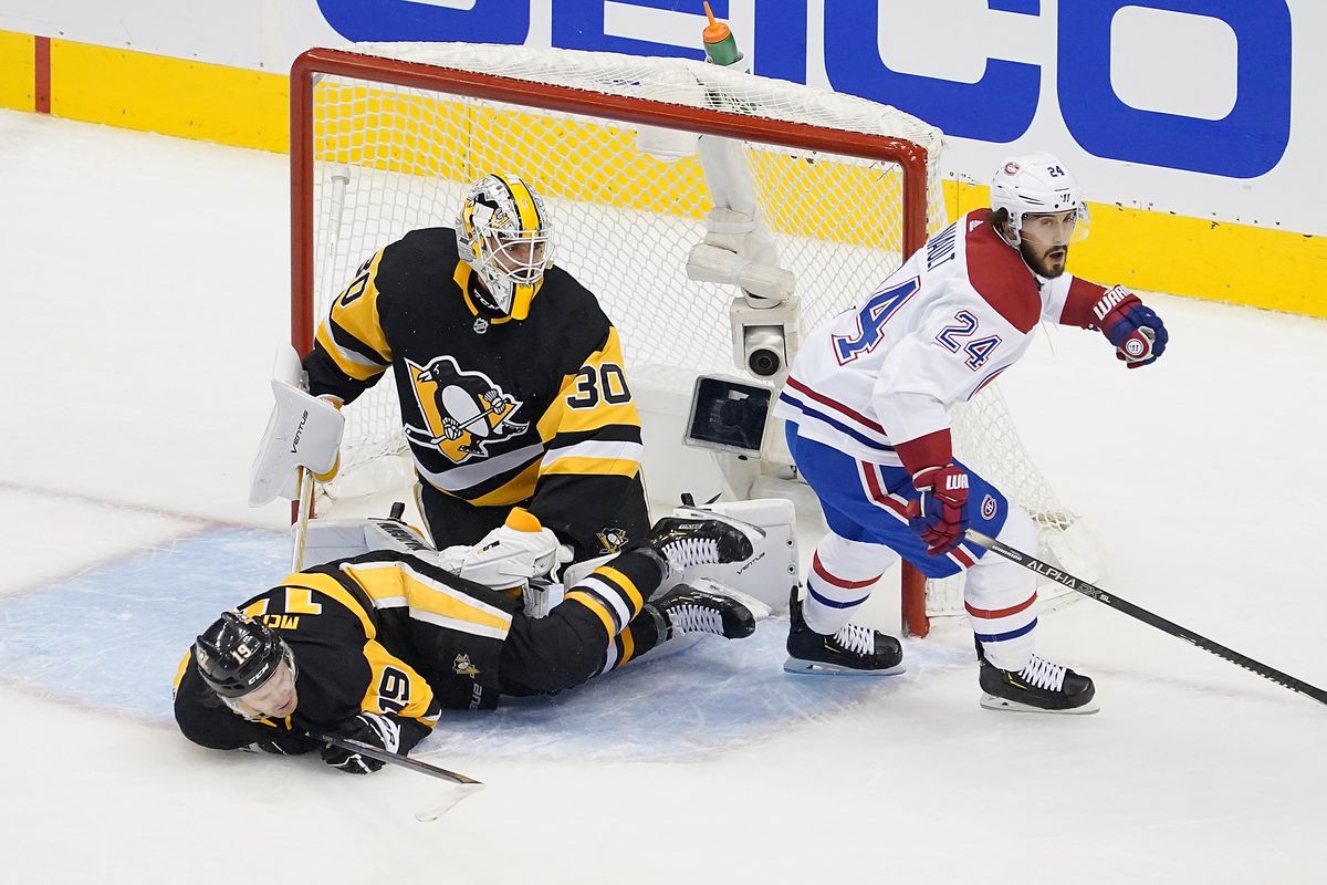 NHL: Eastern Conference Qualifications-Montreal Canadiens vs Pittsburgh Penguins