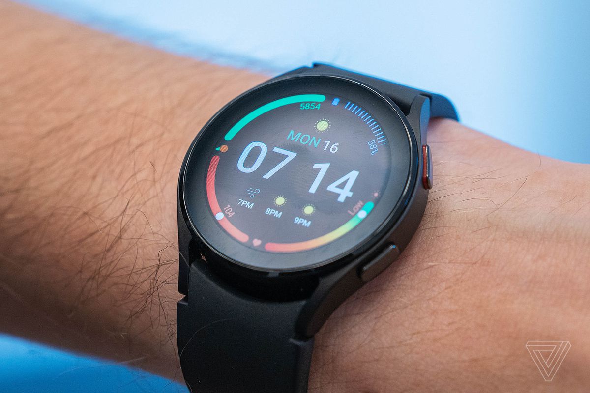 The regular Galaxy Watch 4 has a touch-sensitive bezel, which is fiddly.