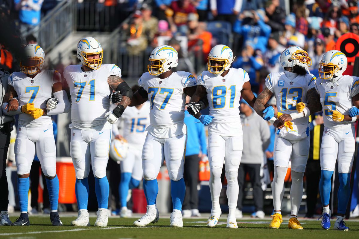 chargers saturday game