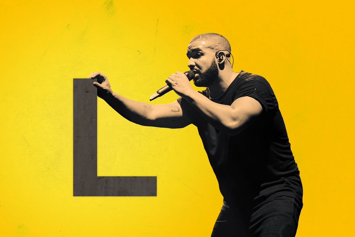 Drake holding the letter “L”