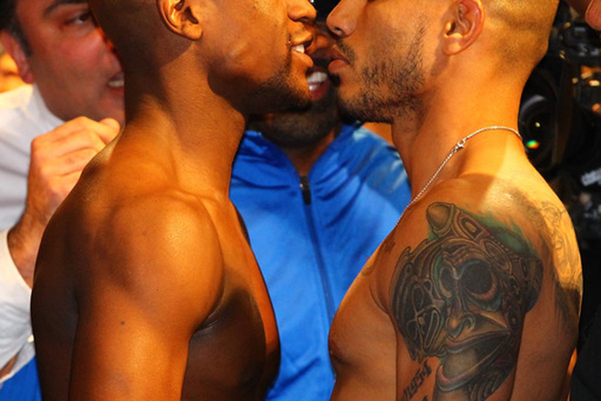 Floyd Mayweather and Miguel Cotto square off tonight in Las Vegas. (Photo by Al Bello/Getty Images)