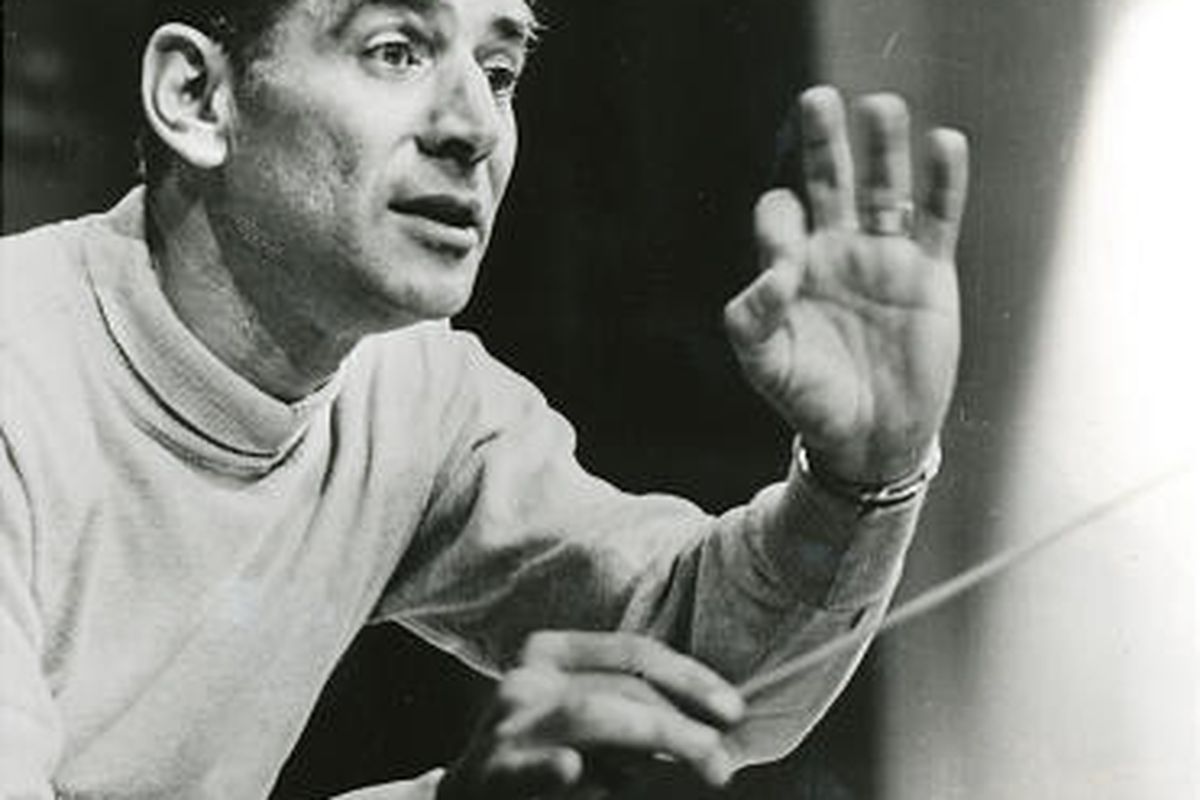 Conductor Leonard Bernstein in rehearsal, circa 1958.
