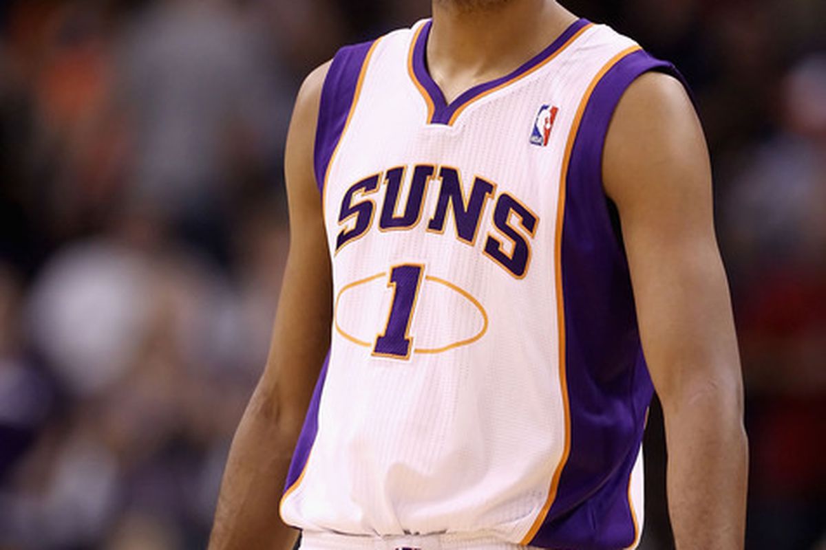 PHOENIX - OCTOBER 19:  Josh Childress of the Phoenix Suns during the preseason NBA game against the Golden State Warriors at US Airways Center on October 19 2010 in Phoenix Arizona.(Photo by Christian Petersen/Getty Images) 